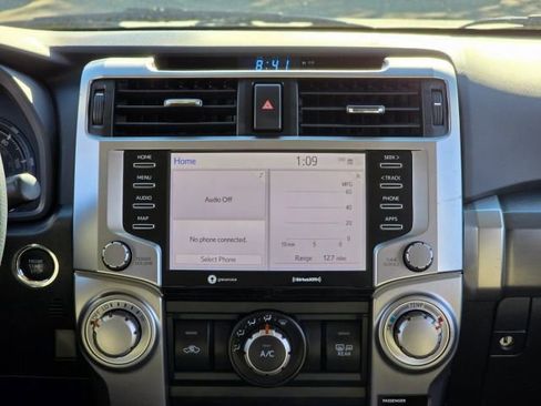 Used 2022 Toyota 4Runner SR5 image 18