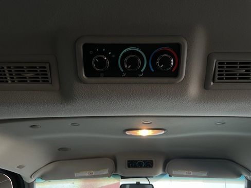 Used 2016 Chevrolet Express 2500 LS image 19