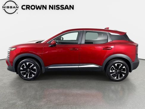 Certified 2025 Nissan Kicks SV AWD/4WD image 8