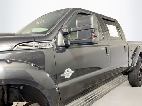 Used 2014 Ford F350 Lariat w/ Camper Package AWD/4WD image 12
