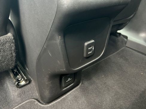 Used 2021 GMC Terrain SLT image 35