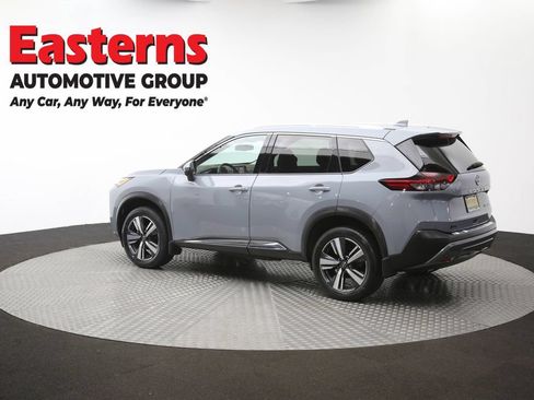 Used 2023 Nissan Rogue SL AWD/4WD image 64