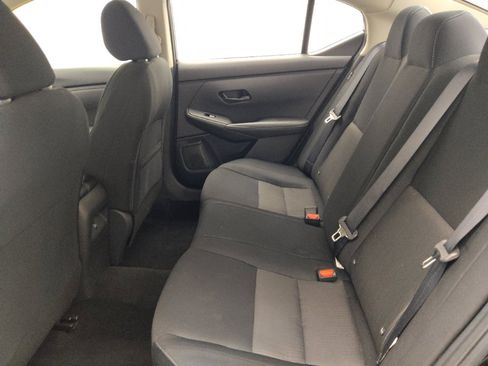 Used 2025 Nissan Sentra SV FWD image 18