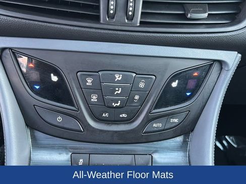 Used 2019 Buick Envision Essence AWD/4WD image 14