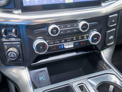 Used 2023 Ford F150 Lariat AWD/4WD image 26