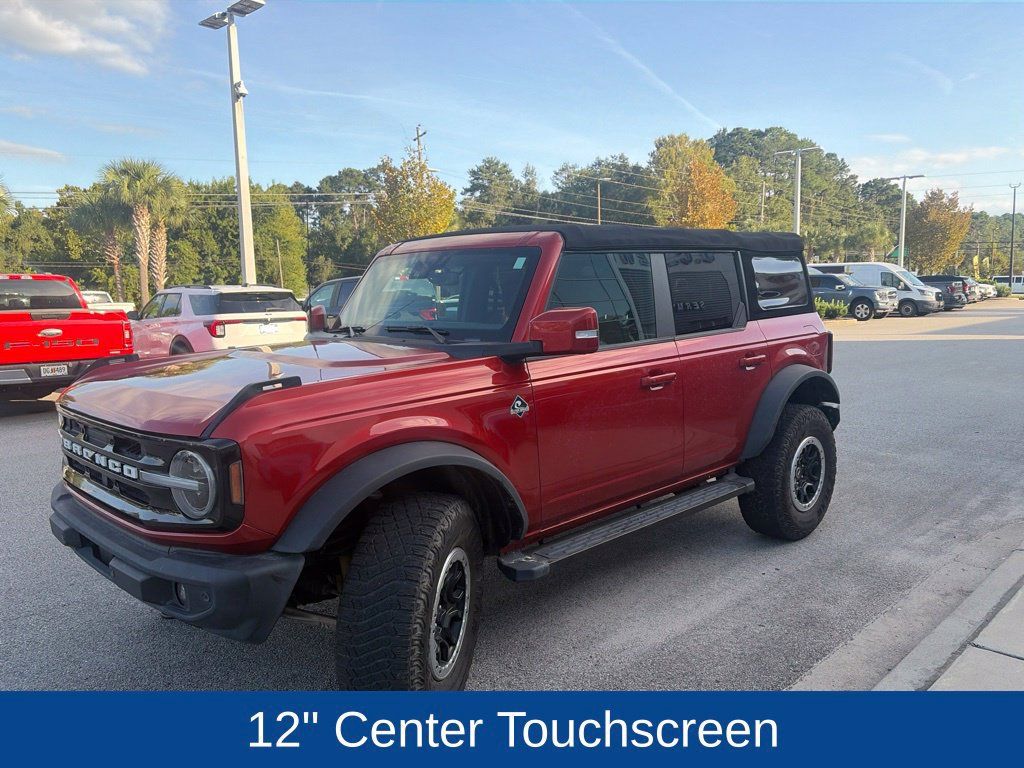 Used 2022 Ford Bronco Outer Banks w/ Sasquatch Package AWD/4WD image 4