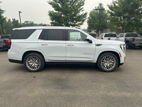 New 2026 GMC Yukon Denali w/ Sun & Power Step Package AWD/4WD image 6