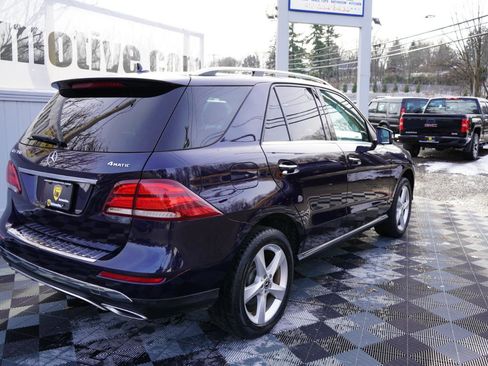Used 2017 Mercedes-Benz GLE 350 4MATIC image 4
