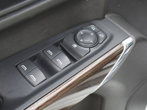 Used 2021 Chevrolet Silverado 1500 LT Trail Boss w/ Bed Protection Package image 13