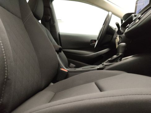 Used 2024 Toyota Corolla LE FWD image 21