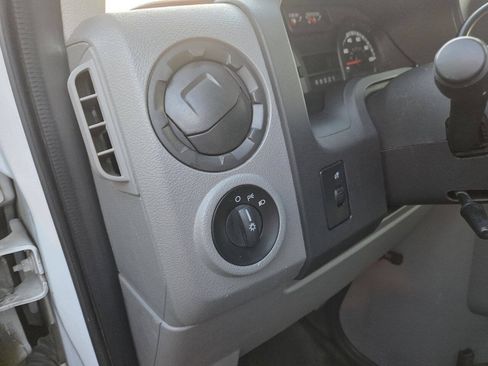 Used 2013 Ford E-350 and Econoline 350 Extended Super Duty w/ PWR Group RWD image 14