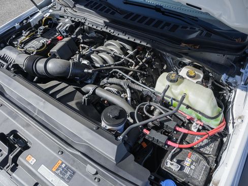 New 2024 Ford F550 4x4 Regular Cab Super Duty w/ Snow Plow Prep Package image 23