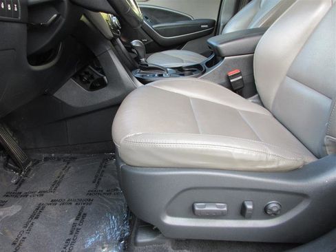 Used 2019 Hyundai Santa Fe XL image 26