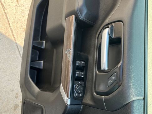 Used 2023 Chevrolet Silverado 3500 LT w/ Convenience Package AWD/4WD image 11