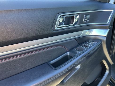Certified 2018 Ford Explorer Sport w/ Equipment Group 401A image 15