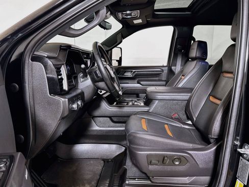 Used 2024 GMC Sierra 2500 AT4 w/ AT4 Premium Plus Package AWD/4WD image 20