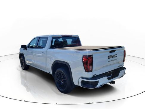 Used 2024 GMC Sierra 1500 Elevation AWD/4WD image 3