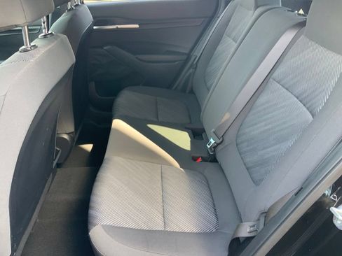 Used 2024 Kia Seltos LX AWD/4WD image 16