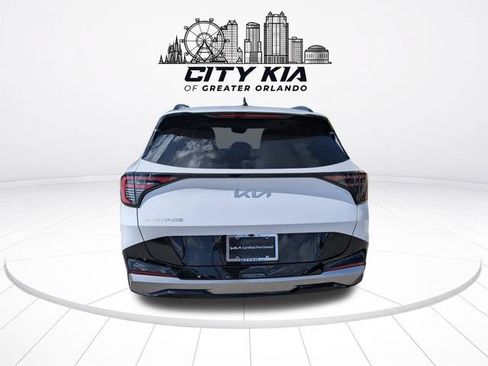 Used 2026 Kia Sportage SX FWD image 5