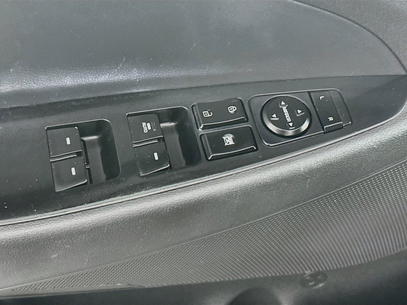 Used 2017 Hyundai Tucson Night FWD image 17