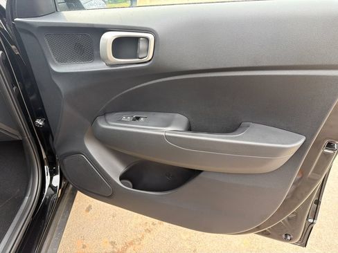New 2026 Hyundai Venue SEL FWD image 15