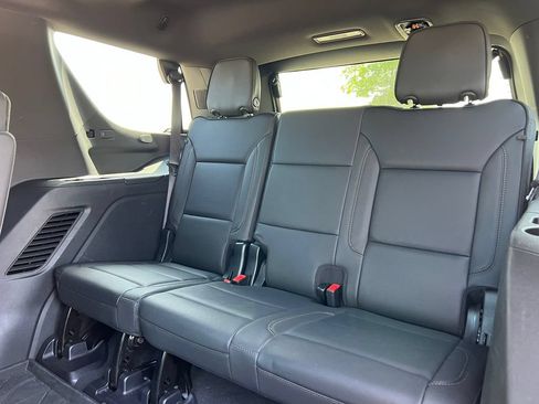 Used 2025 Chevrolet Tahoe High Country w/ Sun And Tow Package AWD/4WD image 6