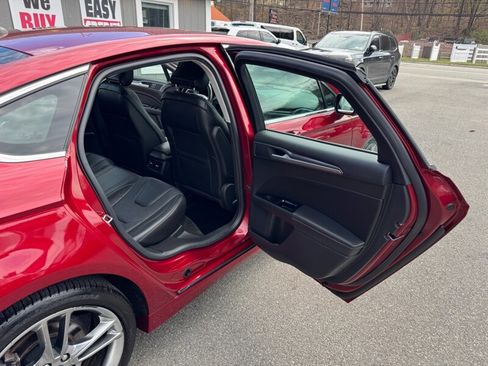 Used 2016 Ford Fusion Titanium image 39