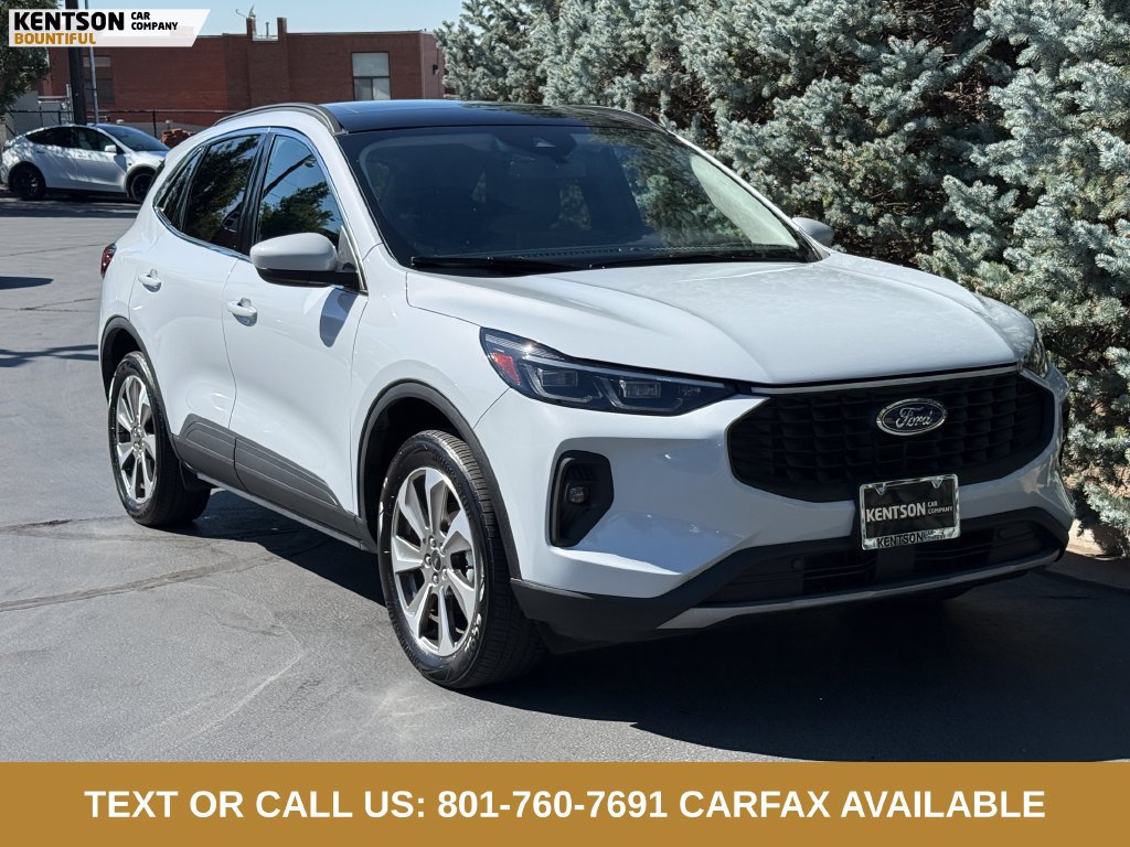 Used 2025 Ford Escape Platinum AWD/4WD image 11