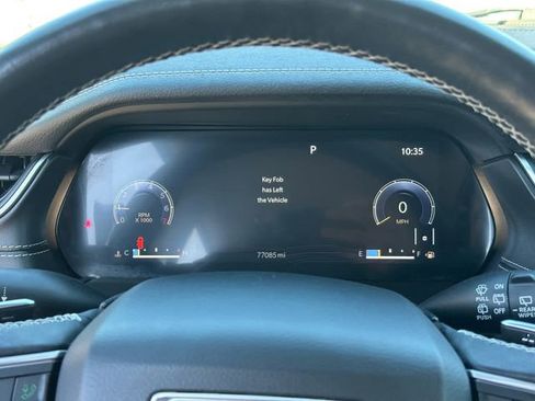 Used 2021 Jeep Grand Cherokee L Limited AWD/4WD image 16