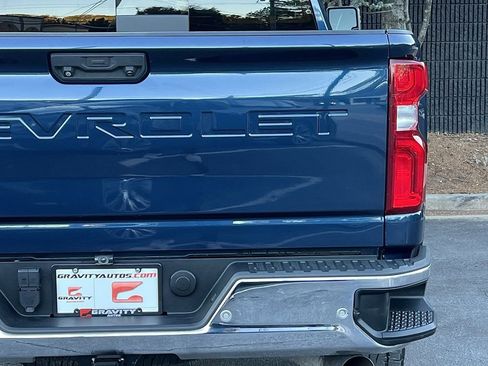 Used 2020 Chevrolet Silverado 2500 LTZ w/ LTZ Texas Edition image 15