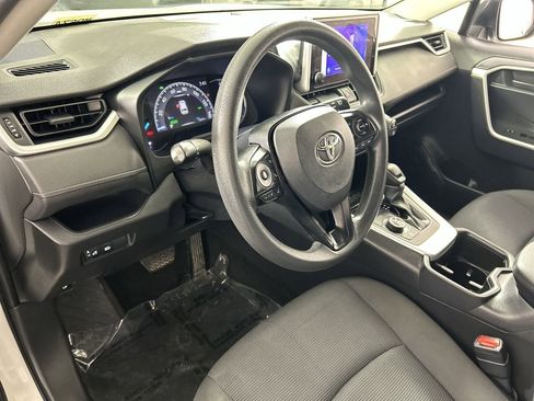 Used 2024 Toyota RAV4 LE image 11