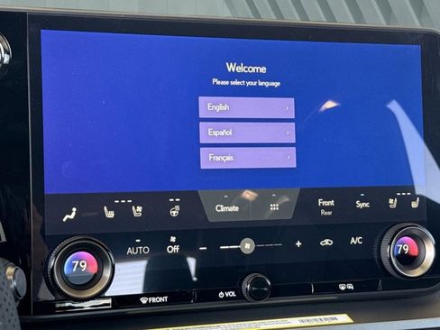 Certified 2026 Lexus TX 500h AWD w/ Technology Package image 18