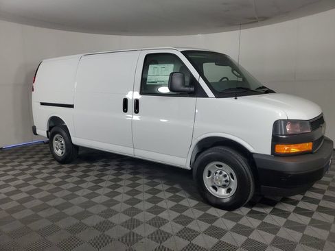 New 2026 Chevrolet Express 2500 w/ Driver Convenience Package RWD image 3