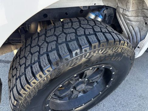 Used 2017 Ford F150 Raptor w/ Equipment Group 802A Luxury image 10