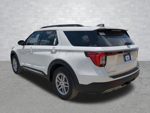 New 2025 Ford Explorer Active w/ Active Comfort Package image 14