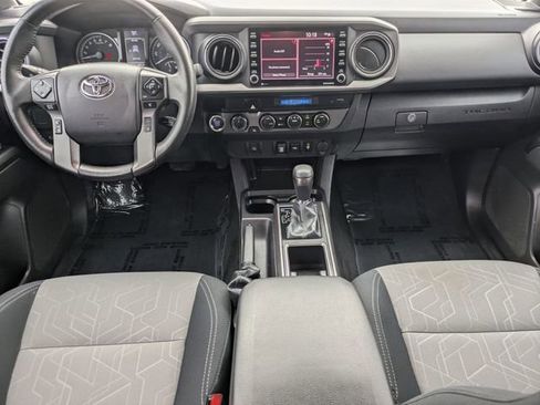 Used 2023 Toyota Tacoma TRD Off-Road image 11