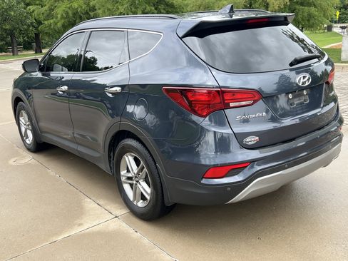 Used 2017 Hyundai Santa Fe Sport w/ 2.4L Tech Package 04 FWD image 8