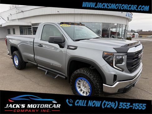 Used 2025 GMC Sierra 1500 Pro w/ Convenience Package image 11