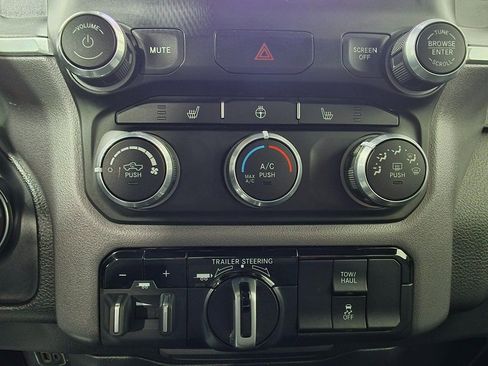 Used 2023 RAM 1500 Big Horn w/ Trailer Tow Group AWD/4WD image 38