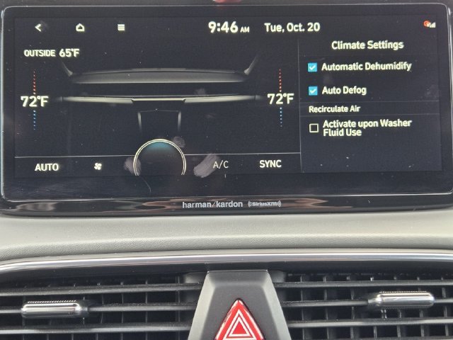Certified 2023 Hyundai Santa Fe SEL w/ Premium Package FWD image 12