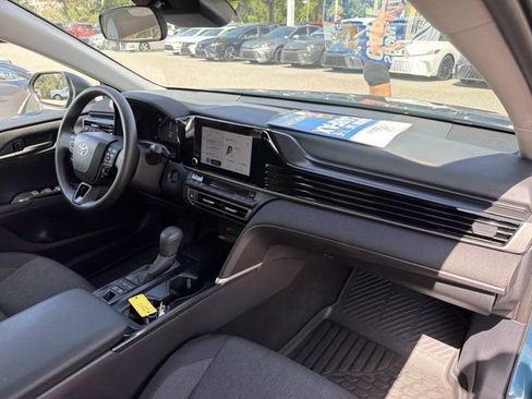 Used 2026 Toyota Camry LE FWD image 17