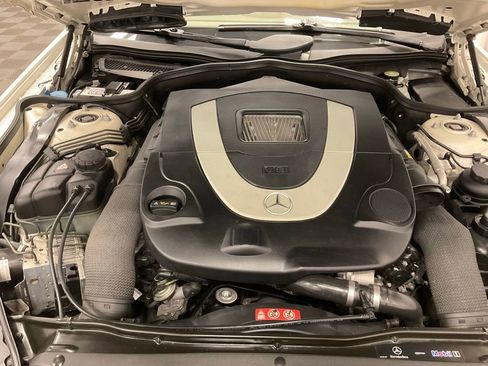 Used 2009 Mercedes-Benz SL 550 image 12