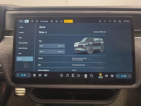 Used 2024 Rivian R1S Adventure AWD/4WD image 29