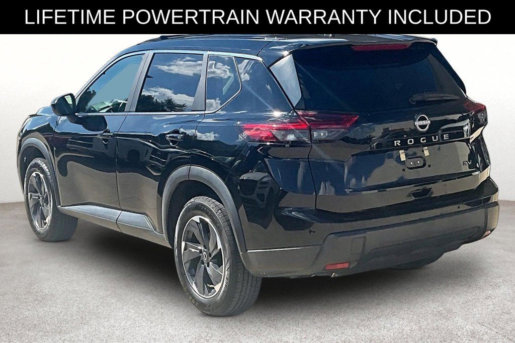 Used 2024 Nissan Rogue SV FWD image 11
