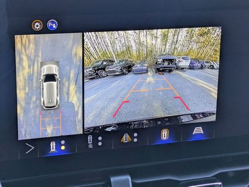 New 2026 Chevrolet Equinox LT w/ Convenience Package II image 22