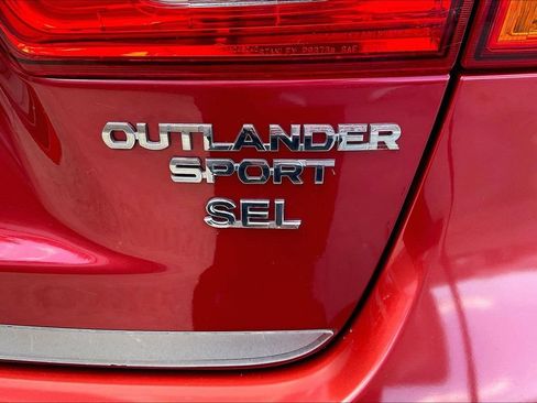 Used 2017 Mitsubishi Outlander Sport SEL AWD/4WD image 8