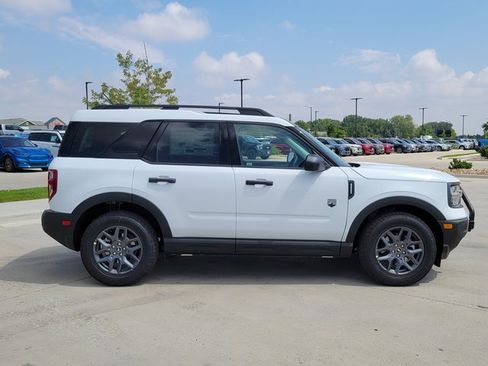 New 2025 Ford Bronco Sport Big Bend image 2