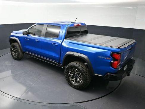 Used 2024 Chevrolet Colorado ZR2 w/ Technology Package image 30