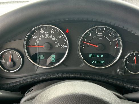 Used 2017 Jeep Wrangler Sport image 22