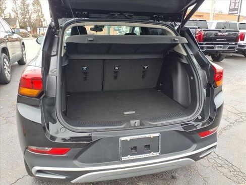 Certified 2024 Buick Encore GX Preferred w/ Comfort Package image 11